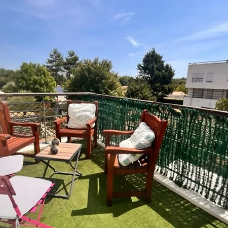 Διαμέρισμα With Terrace And Pool